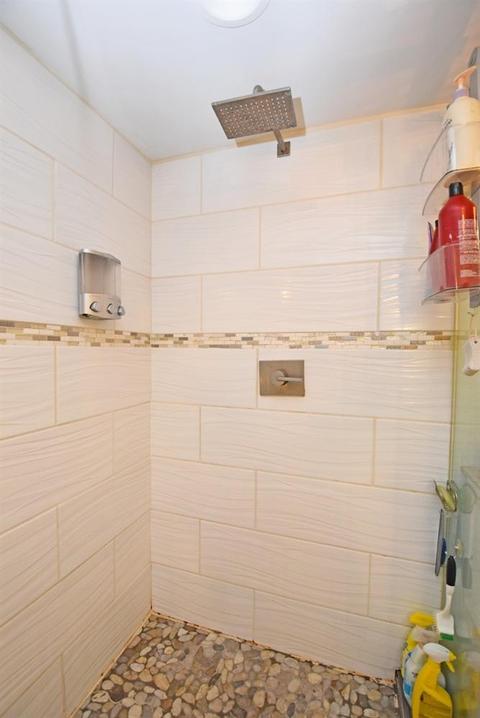 1011 Hill St, Cincinnati, OH 45202 photo 46