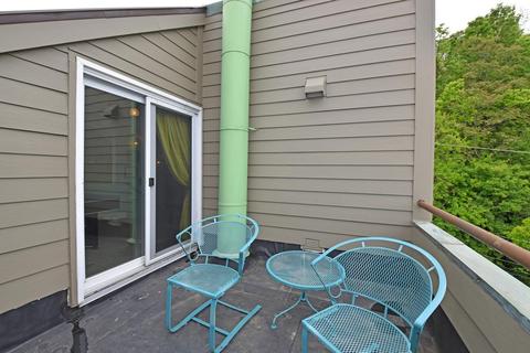 1011 Hill St, Cincinnati, OH 45202 photo 28