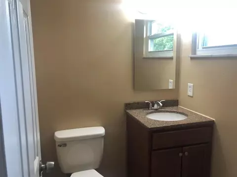 1086 Meadowind Ct, Cincinnati, OH 45231 photo 16