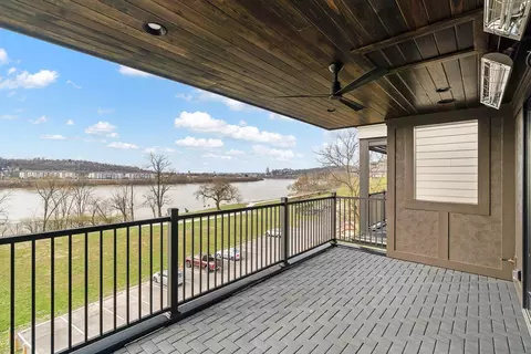 2467 Riverside Dr, Cincinnati, OH 45202 photo 22