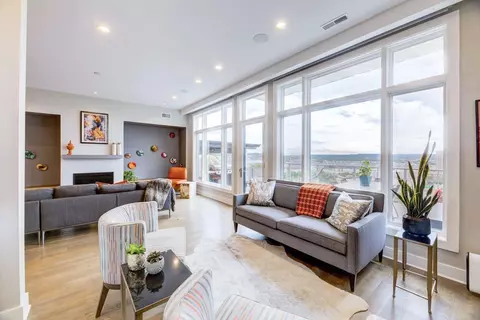 339 Oregon St, Cincinnati, OH 45202 photo 6