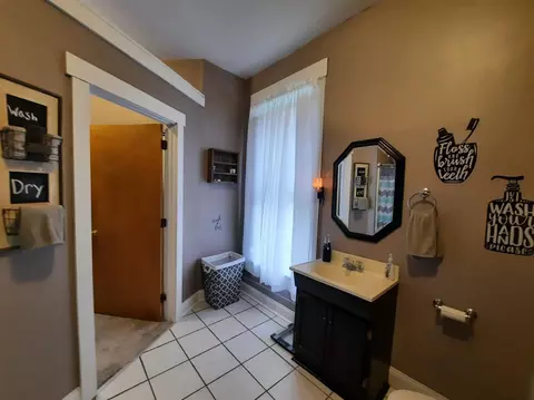 404 Broadway St, Blanchester, OH 45107 photo 24