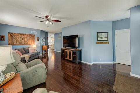 34 Dewitt St, Greenhills, OH 45218 photo 4