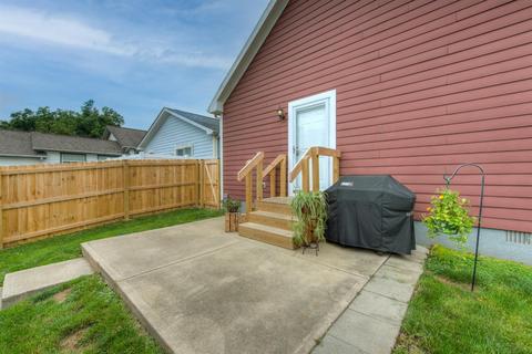 34 Dewitt St, Greenhills, OH 45218 photo 29