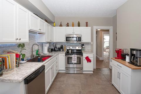2561 Ingleside Ave, Cincinnati, OH 45206 photo 7
