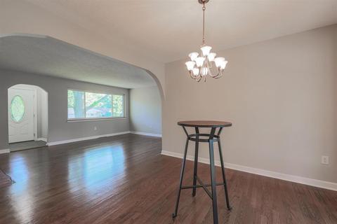 837 Diane Dr, Cincinnati, OH 45245 photo 14