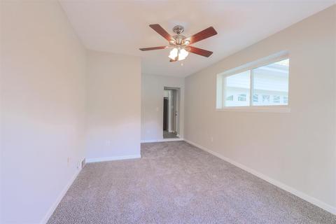 837 Diane Dr, Cincinnati, OH 45245 photo 10