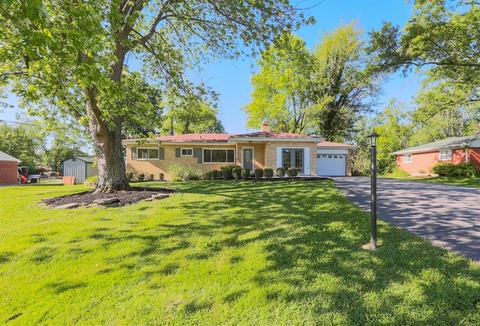 837 Diane Dr, Cincinnati, OH 45245 photo 1