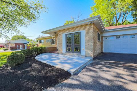 837 Diane Dr, Cincinnati, OH 45245 photo 4