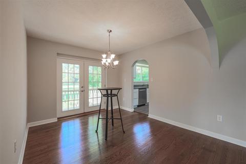 837 Diane Dr, Cincinnati, OH 45245 photo 13
