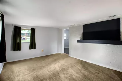 2441 Uranus Ct, Cincinnati, OH 45231 photo 14