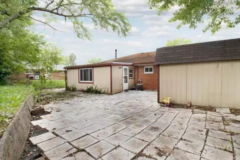 2441 Uranus Ct, Cincinnati, OH 45231 photo 24