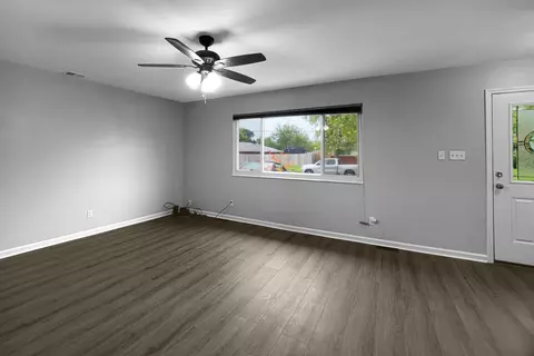 2441 Uranus Ct, Cincinnati, OH 45231 photo 5