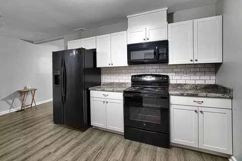2441 Uranus Ct, Cincinnati, OH 45231 photo 10