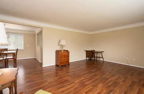 750 Jarole Dr, Cincinnati, OH 45245 photo 5
