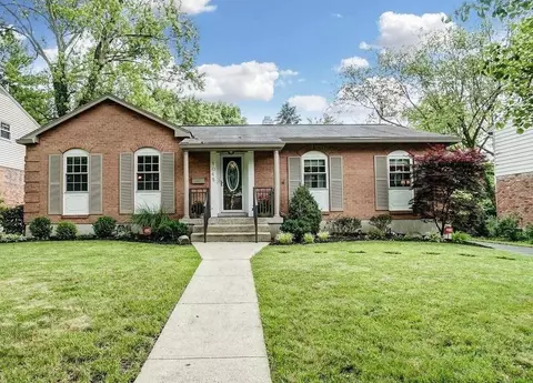 1045 Timber Trl, Cincinnati, OH 45224 photo 1