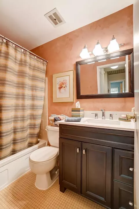 1045 Timber Trl, Cincinnati, OH 45224 photo 15