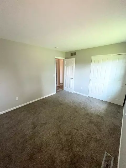3228 Eric Ln, Hamilton, OH 45011 photo 24