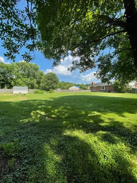 3228 Eric Ln, Hamilton, OH 45011 photo 12