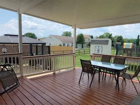 5 Sparrow Dr, Amelia, OH 45102 photo 2