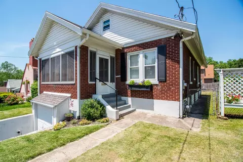 6430 Bramble Ave, Cincinnati, OH 45227 photo 1