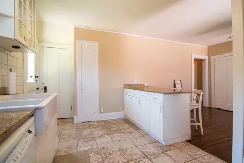 6430 Bramble Ave, Cincinnati, OH 45227 photo 17