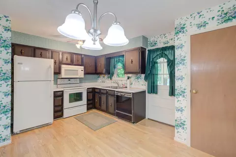 3972 Benjamin St, Cincinnati, OH 45245 photo 11