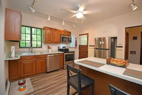 855 Dunore Dr, Cincinnati, OH 45220 photo 13