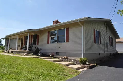 4427 Graybill Rd, Georgetown, OH 45121 photo 2