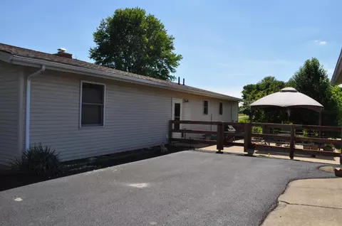 4427 Graybill Rd, Georgetown, OH 45121 photo 8