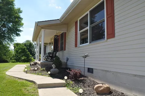 4427 Graybill Rd, Georgetown, OH 45121 photo 4