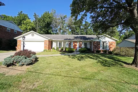9731 Streambrook Dr, Cincinnati, OH 45231 photo 1