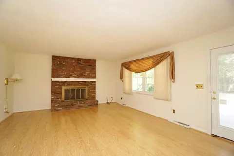 9731 Streambrook Dr, Cincinnati, OH 45231 photo 11