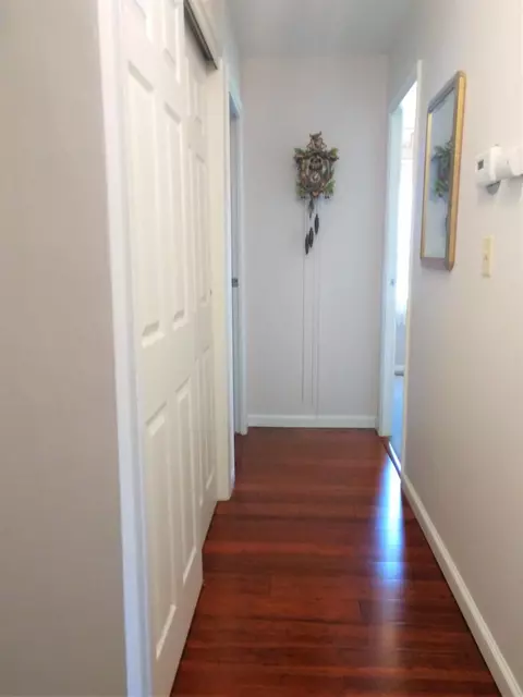 992 Sarbrook Dr, Cincinnati, OH 45231 photo 17