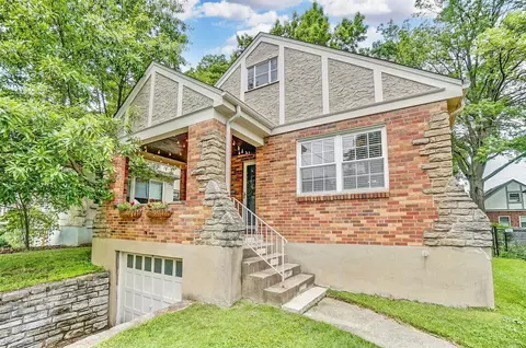 3308 Glenhurst Pl, Cincinnati, OH 45209 photo 2