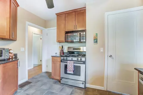 3308 Glenhurst Pl, Cincinnati, OH 45209 photo 14