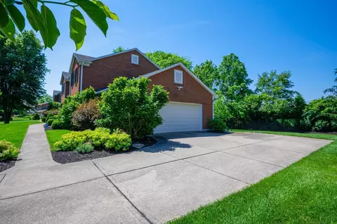 8743 Redcloud Ct, Cincinnati, OH 45249 photo 49