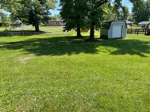 697 Hillview Dr, Cincinnati, OH 45245 photo 4