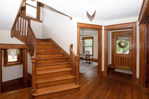 3989 Beechwood Ave, Cincinnati, OH 45229 photo 4