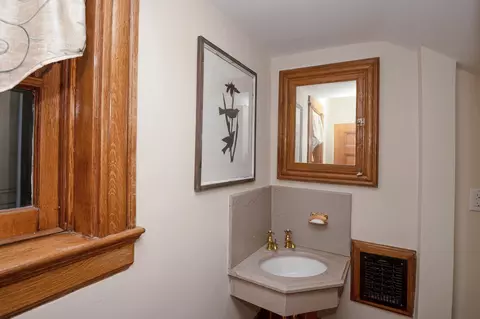 3989 Beechwood Ave, Cincinnati, OH 45229 photo 23