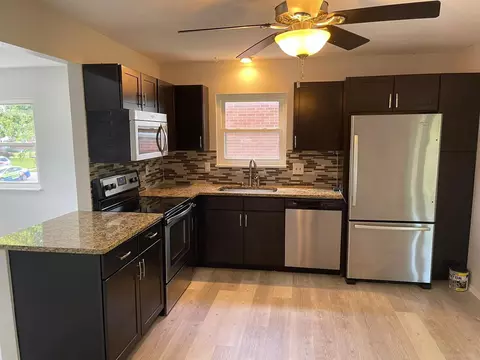 353 Robben Ln, Cincinnati, OH 45238 photo 7