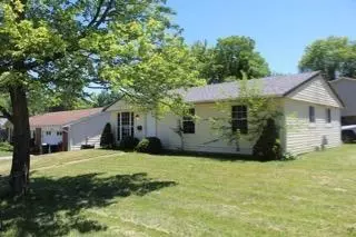 12172 Spalding Dr, Cincinnati, OH 45231 photo 2