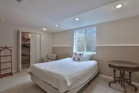 7051 Michael Dr, Cincinnati, OH 45243 photo 27