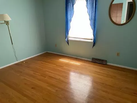 1663 Clayburn Cir, Cincinnati, OH 45240 photo 27