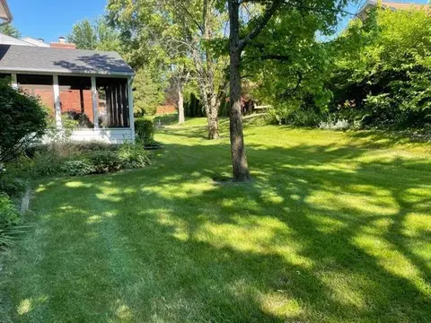 1663 Clayburn Cir, Cincinnati, OH 45240 photo 2