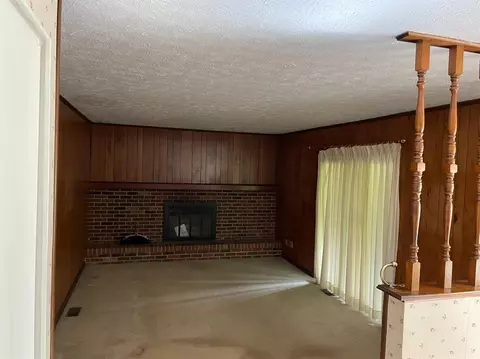 1663 Clayburn Cir, Cincinnati, OH 45240 photo 15