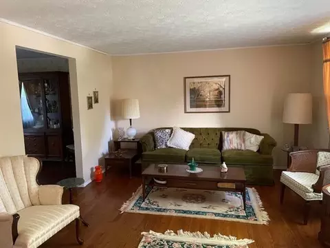 1663 Clayburn Cir, Cincinnati, OH 45240 photo 8