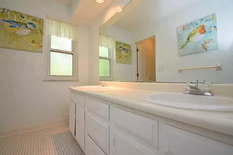 7192 Royalgreen Dr, Cincinnati, OH 45244 photo 21