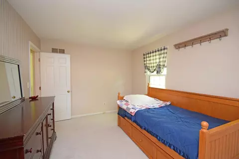 7192 Royalgreen Dr, Cincinnati, OH 45244 photo 18