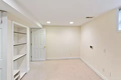 3272 Observatory Ave, Cincinnati, OH 45208 photo 28